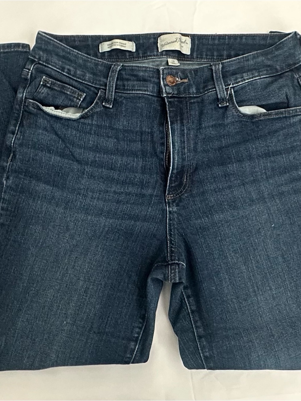 Universal Thread Women’s Slim Straight Jeans - Denim Blue